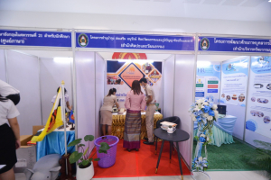 มรท. จัดบูธแสดงผลงานพัฒนาท้องถิ่น มรท. ประจำปี 2565 ในงานมหกรรม 102 ปี มหาวิทยาลัยราชภัฏเทพสตรี