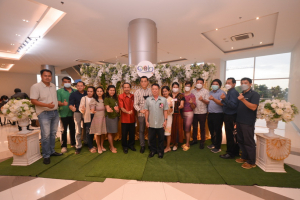 งานด้วยรักและผูกพัน 65