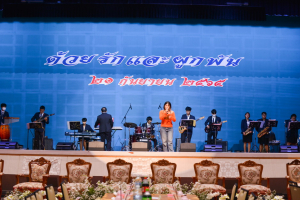 งานด้วยรักและผูกพัน 65