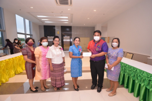 งานด้วยรักและผูกพัน 65