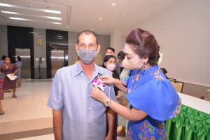 งานด้วยรักและผูกพัน 65