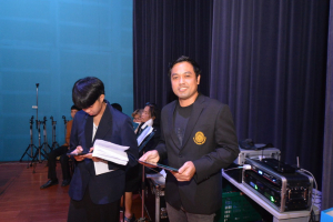 งานด้วยรักและผูกพัน 65