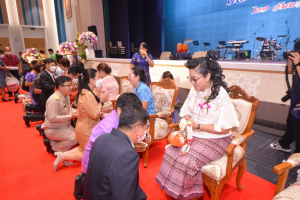 งานด้วยรักและผูกพัน 65