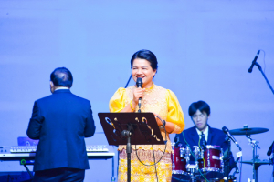 งานด้วยรักและผูกพัน 65