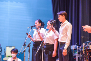 งานด้วยรักและผูกพัน 65
