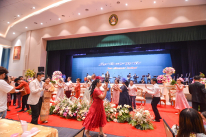 งานด้วยรักและผูกพัน 65