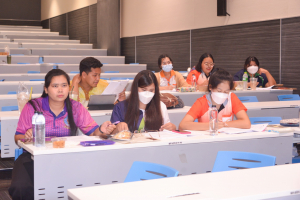 คณะครุศาสตร์จัดอบรมภาษาอังกฤษเพื่อการสอบ TOEIC สำหรับนักศึกษาโครงการผลิตครูเพื่อพัฒนาท้องถิ่น