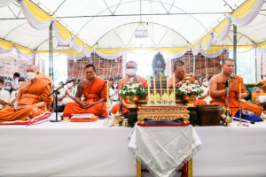 ผู้บริหาร มรท. ร่วมพิธีพุทธาภิเษก เหรียญพระพุทธลวบุรารักษ์