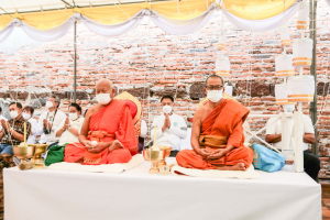 ผู้บริหาร มรท. ร่วมพิธีพุทธาภิเษก เหรียญพระพุทธลวบุรารักษ์