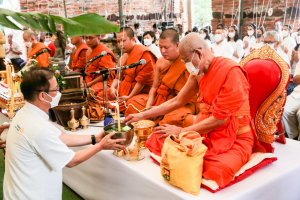 ผู้บริหาร มรท. ร่วมพิธีพุทธาภิเษก เหรียญพระพุทธลวบุรารักษ์