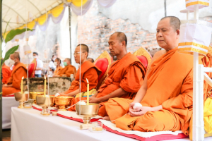 ผู้บริหาร มรท. ร่วมพิธีพุทธาภิเษก เหรียญพระพุทธลวบุรารักษ์