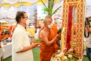 ผู้บริหาร มรท. ร่วมพิธีพุทธาภิเษก เหรียญพระพุทธลวบุรารักษ์