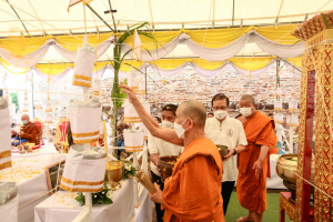 ผู้บริหาร มรท. ร่วมพิธีพุทธาภิเษก เหรียญพระพุทธลวบุรารักษ์
