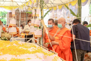 ผู้บริหาร มรท. ร่วมพิธีพุทธาภิเษก เหรียญพระพุทธลวบุรารักษ์