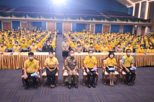 ผู้บริหาร มรท. ร่วมฟังการบรรยาย ชาติไทยและสถาบันหลักของชาติ