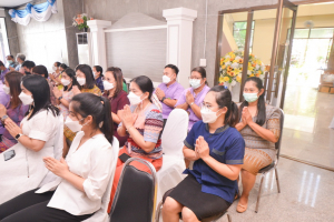 สำนักศิลปะและวัฒนธรรมจัดพิธีทำบุญทอดผ้าป่าข้าวสารอาหารแห้งช่วยเหลือผู้ประสบอุทกภัย และผู้ยากไร้ในจังหวัดลพบุรี