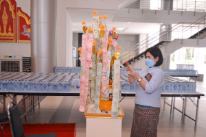 สำนักศิลปะและวัฒนธรรมจัดพิธีทำบุญทอดผ้าป่าข้าวสารอาหารแห้งช่วยเหลือผู้ประสบอุทกภัย และผู้ยากไร้ในจังหวัดลพบุรี