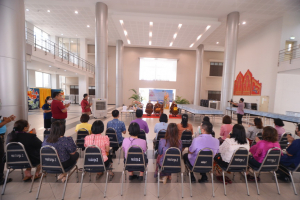 สำนักศิลปะและวัฒนธรรมจัดพิธีทำบุญทอดผ้าป่าข้าวสารอาหารแห้งช่วยเหลือผู้ประสบอุทกภัย และผู้ยากไร้ในจังหวัดลพบุรี