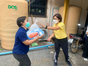 สำนักศิลปะและวัฒนธรรมจัดพิธีทำบุญทอดผ้าป่าข้าวสารอาหารแห้งช่วยเหลือผู้ประสบอุทกภัย และผู้ยากไร้ในจังหวัดลพบุรี