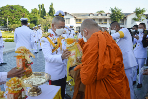 ผู้แทน มรท. ร่วมพิธีวันคล้ายวันสวรรคต รัชกาลที่ 9 ณ ศูนย์การทหารปืนใหญ่