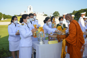 ผู้แทน มรท. ร่วมพิธีวันคล้ายวันสวรรคต รัชกาลที่ 9 ณ ศูนย์การทหารปืนใหญ่