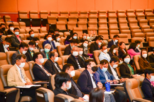 อธิการบดี และผู้บริหาร มรท. ร่วมการประชุมอธิการบดี มรภ. ครั้งที่ 5/65 และร่วมลงนาม MOU โครงการ เสริม สร้าง สุข มหาวิทยาลัยราชภัฏไปสู่สังคมสุขภาวะ