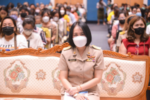 รร.สาธิต มรท. จัดประชุมผู้ปกครอง และรับผลการเรียนนักเรียน