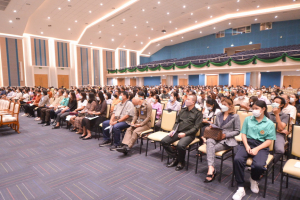 รร.สาธิต มรท. จัดประชุมผู้ปกครอง และรับผลการเรียนนักเรียน