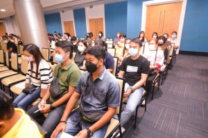 รร.สาธิต มรท. จัดประชุมผู้ปกครอง และรับผลการเรียนนักเรียน