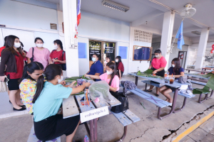 คณะครุศาสตร์จัดงานรำเพลิน รำวง ลอยกระทงกับเธอ