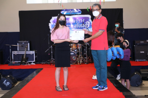คณะครุศาสตร์จัดงานรำเพลิน รำวง ลอยกระทงกับเธอ