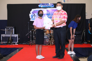 คณะครุศาสตร์จัดงานรำเพลิน รำวง ลอยกระทงกับเธอ