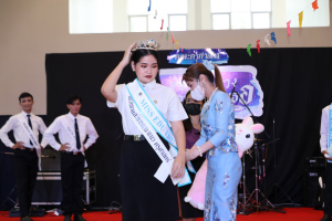 คณะครุศาสตร์จัดงานรำเพลิน รำวง ลอยกระทงกับเธอ