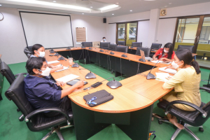 คณะวิทยาศาสตร์ฯ จัดประชุมเตรียมความพร้อมการจัดค่ายวิทยาศาสตร์ และคณิตศาสตร์