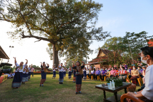 ผู้บริหาร มรท. ร่วมงานรักแม่...รักษ์แม่น้ำลพบุรี ครั้งที่ 17