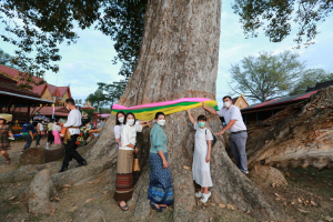 ผู้บริหาร มรท. ร่วมงานรักแม่...รักษ์แม่น้ำลพบุรี ครั้งที่ 17