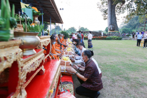 ผู้บริหาร มรท. ร่วมงานรักแม่...รักษ์แม่น้ำลพบุรี ครั้งที่ 17