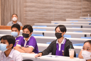 สาขาวิชาดนตรีศึกษาจัดอบรมการพัฒนาทักษะการปรับแต่งเสียงกีตาร์และการบรรเลงด้นสด
