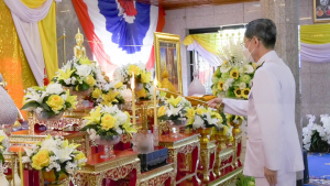 ผู้บริหาร มรท. ร่วมพิธีทอดผ้าป่าสมทบทุนโครงการเล่าเรียนหลวงสำหรับพระสงฆ์ไทยของ จ.ลพบุรี
