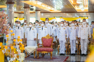 ผู้บริหาร มรท. ร่วมพิธีทอดผ้าป่าสมทบทุนโครงการเล่าเรียนหลวงสำหรับพระสงฆ์ไทยของ จ.ลพบุรี