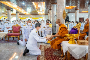 ผู้บริหาร มรท. ร่วมพิธีทอดผ้าป่าสมทบทุนโครงการเล่าเรียนหลวงสำหรับพระสงฆ์ไทยของ จ.ลพบุรี