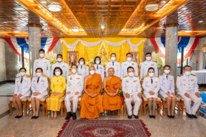 ผู้บริหาร มรท. ร่วมพิธีทอดผ้าป่าสมทบทุนโครงการเล่าเรียนหลวงสำหรับพระสงฆ์ไทยของ จ.ลพบุรี