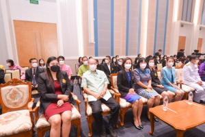 มรท. จัดพิธีอัญเชิญตราพระราชลัญจกร