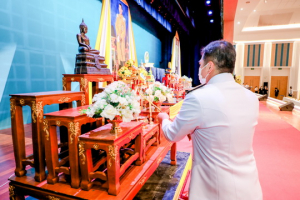 มรท. จัดพิธีอัญเชิญตราพระราชลัญจกร