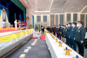 มรท. จัดพิธีอัญเชิญตราพระราชลัญจกร