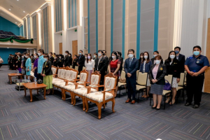 มรท. จัดพิธีอัญเชิญตราพระราชลัญจกร