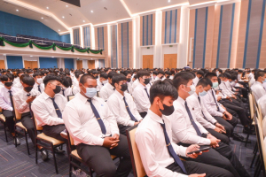 มรท. จัดพิธีอัญเชิญตราพระราชลัญจกร