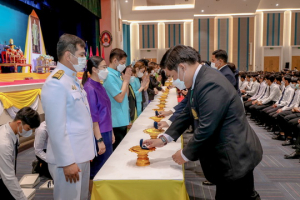 มรท. จัดพิธีอัญเชิญตราพระราชลัญจกร