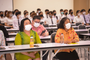 มนส.จัดพิธีมอบรางวัลเพชรมนุษยศาสตร์ฯ และมอบทุนการศึกษา ประจำปีการศึกษา 2565