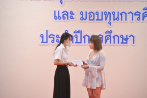 มนส.จัดพิธีมอบรางวัลเพชรมนุษยศาสตร์ฯ และมอบทุนการศึกษา ประจำปีการศึกษา 2565